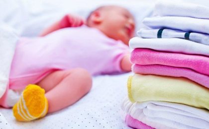 Yeni Doğan Bebek Kıyafetleri Nasıl Yıkanmalı?